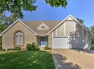 7416 N Strathbury Ave, Kansas City, MO 64151