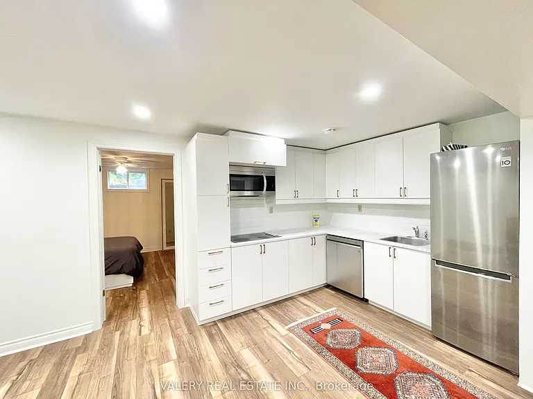12 Weatherstone Ct #LOWER — Photo 15
