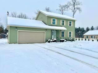 51 Baker Rd, Morrisonville, NY 12962