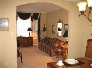 1306 Old Trail Rd, Liberty, MO 64068