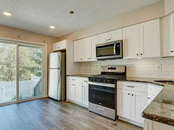 10 Cameo Ct, Franklin Twp., NJ 08823