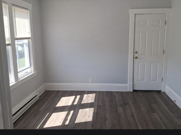 49 Highland Ave APT 3R
