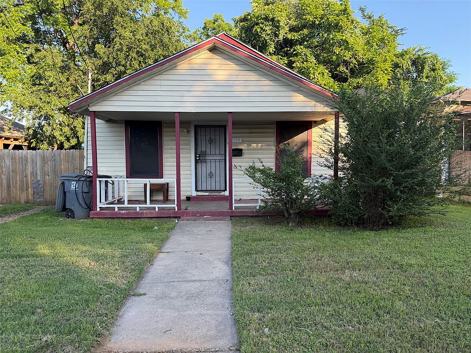 1st image of 2738 Lawrence St