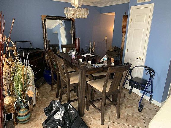 5th image of 7001 Barrington Ct