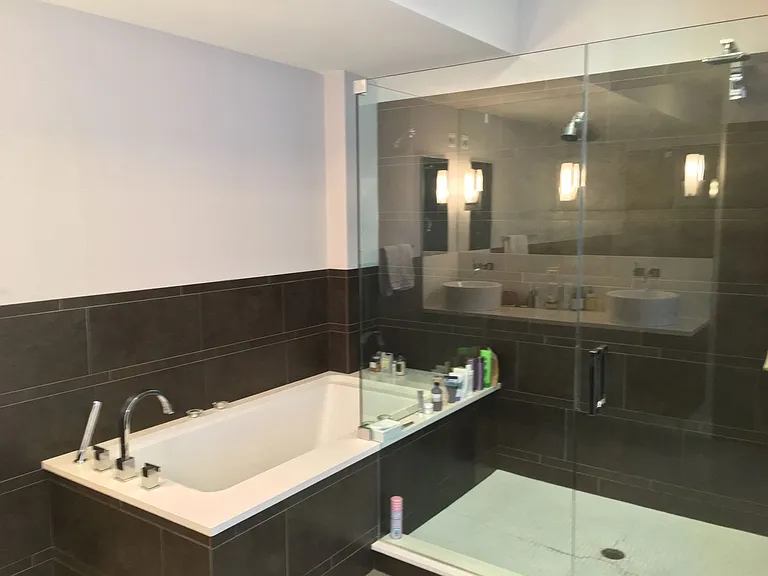 116 S 20th Street Residential — Photo 10