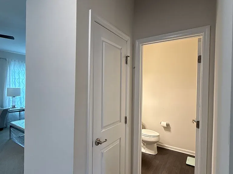 1524 Scarbrough Cir SW — Photo 4