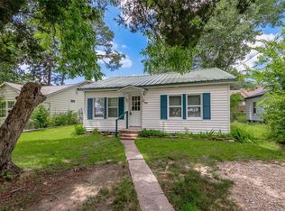 1320 22nd St, Huntsville, TX 77340