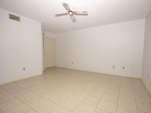 4th image of 7230 N Highway 1 APT 104B