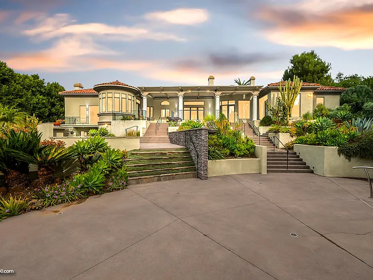 16653 Avenida Molino Viejo — Photo 10