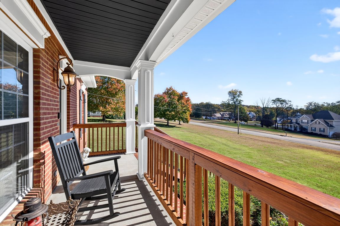 next background image