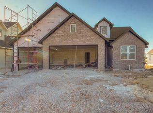 3086 W Marty St, Springfield, MO 65810