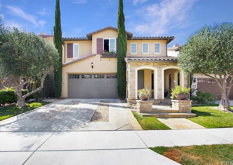 1st image of 15 Paseo Canos