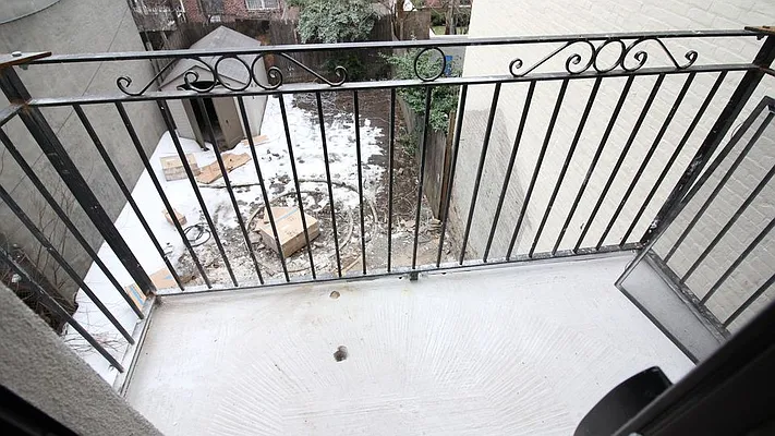 Rented by Nooklyn NYC LLC | media 7