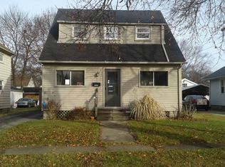 389 W Wilson St, Struthers, OH 44471