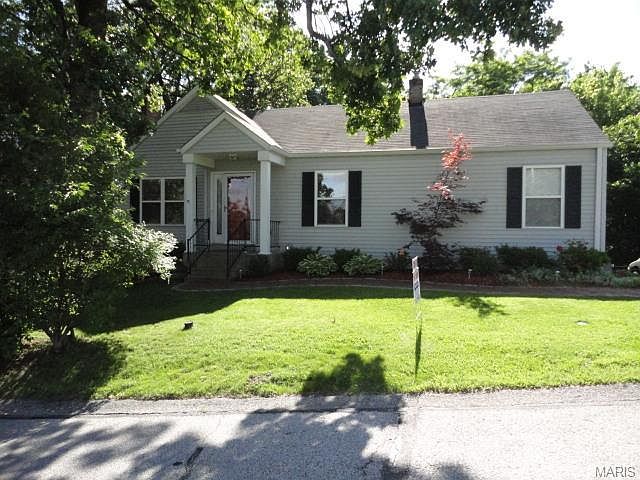 1st image of 222 Jefferson Ave