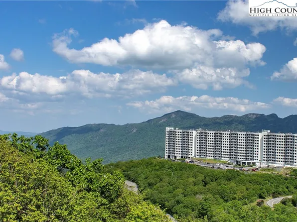 303 Sugar Top Drive #2102, Sugar Mountain, NC 28604