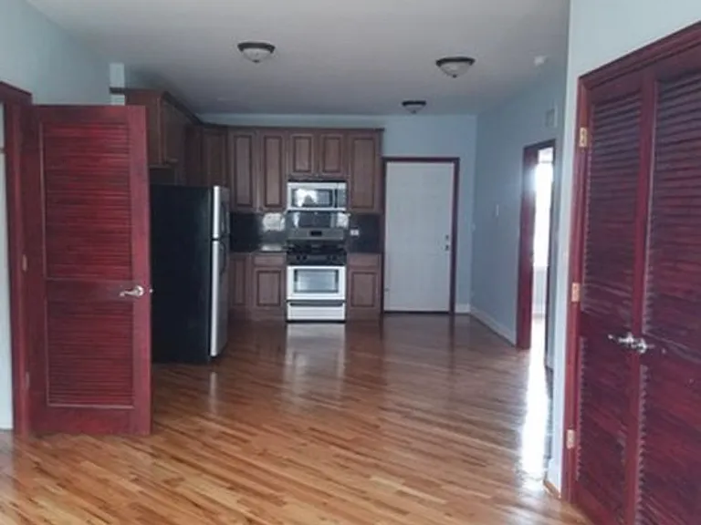 5741 N Kimball Ave #2B — Photo 3