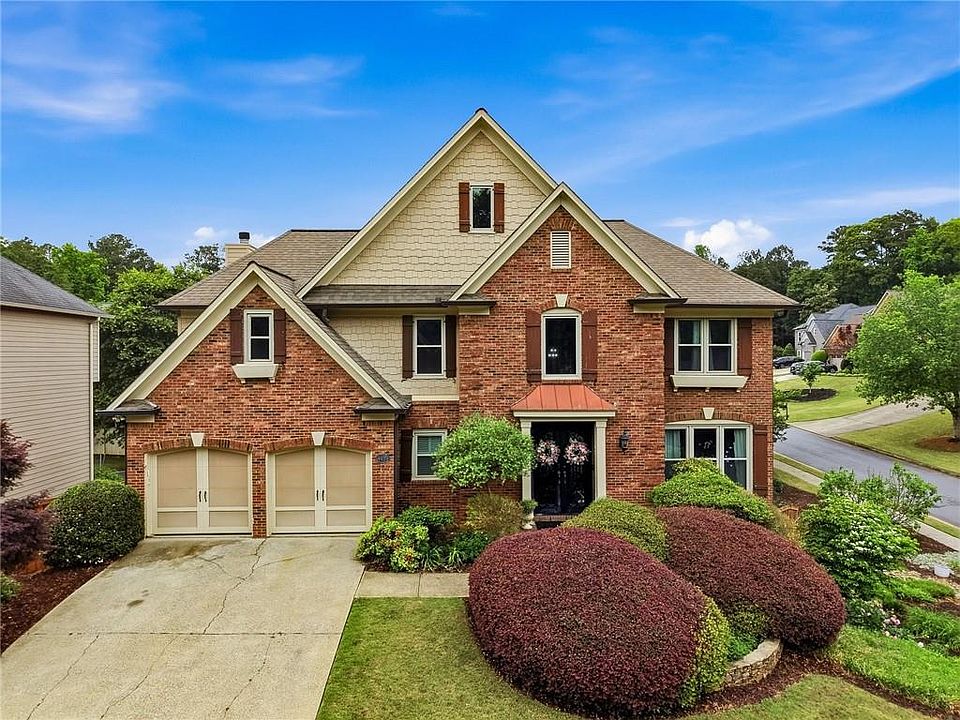 1st image of 4459 Woodford Pass NE