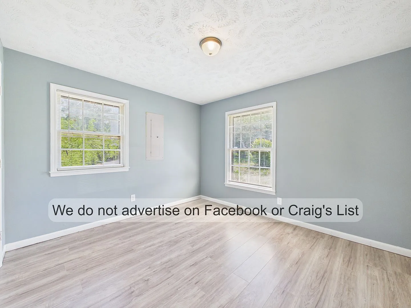 Arran Lakes- Selkirk Place — Photo 2