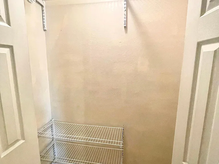 6416 Orleans Ave — Photo 16