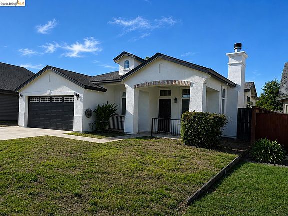 2nd image of 131 Legacy St