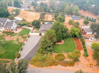 16220 Plateau Cir, Redding, CA 96001