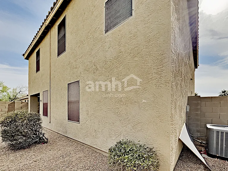 6133 S Wilson Dr — Photo 20