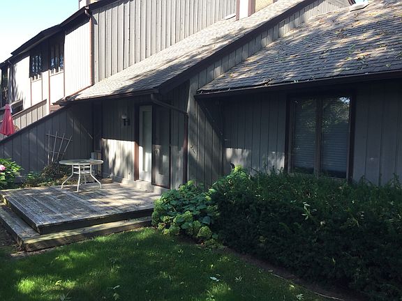 Back patio and deck.