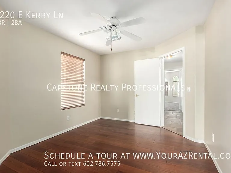 3220 E Kerry Ln — Photo 12