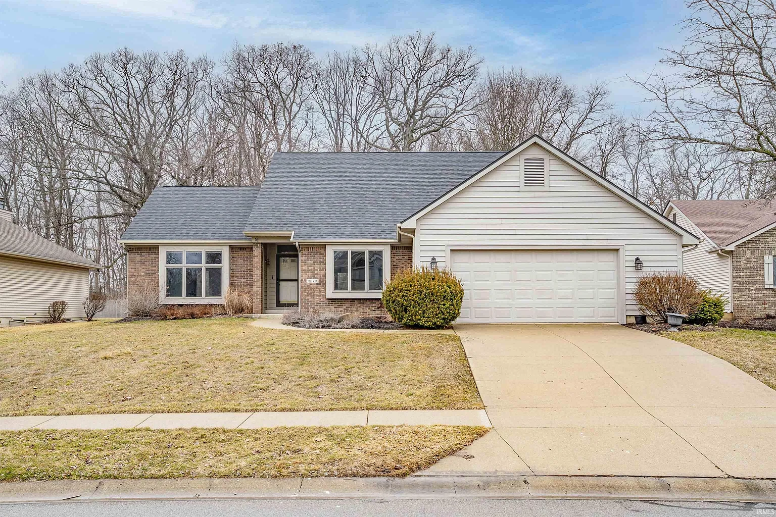 2020 Deer Lodge Dr photo 1