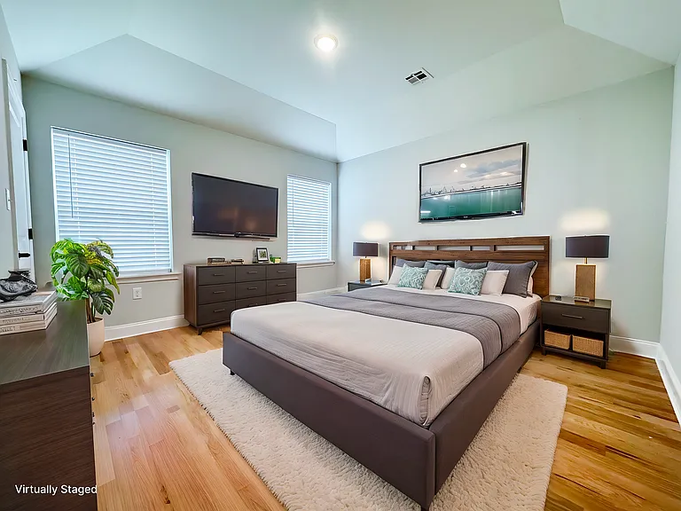 666 Jefferson Ave #2 — Photo 6