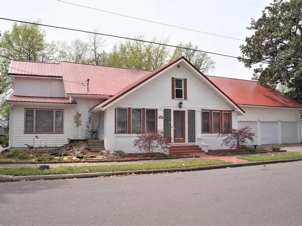 205 E Jefferson St, Hayti, MO 63851