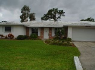 2720 10th St, Englewood, FL 34224