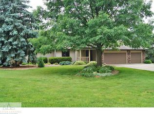 12233 Airport Rd, Dewitt, MI 48820