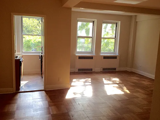 Rented by Stonehenge NYC LLC | media 17