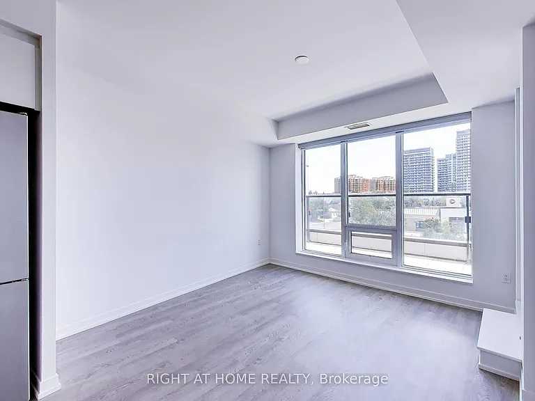 8868 Yonge St #208E — Photo 15