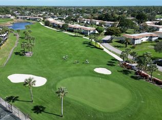 159 Lollypop Ln APT 8, Naples, FL 34112