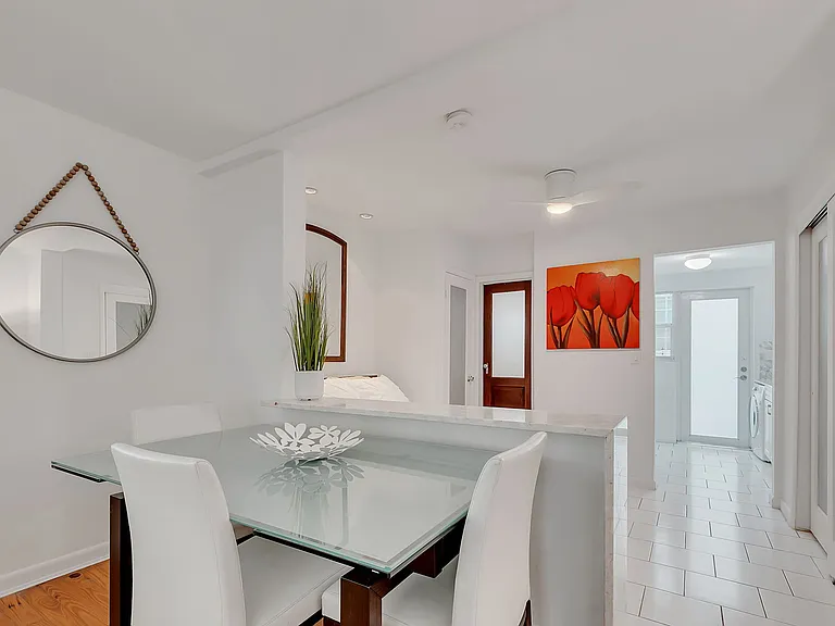 1035 Meridian Ave #6 — Photo 8