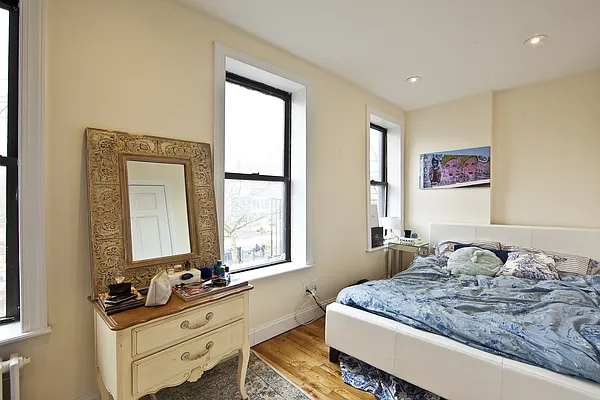 Rented by Creed Realty Group | media 10