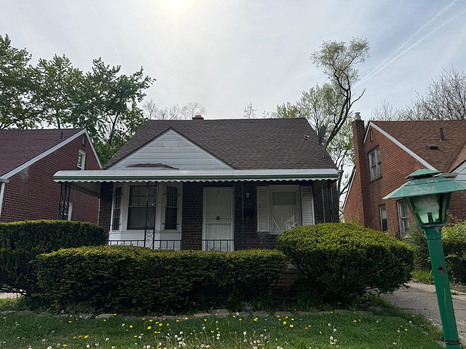 1st image of 11705 Glastonbury Ave