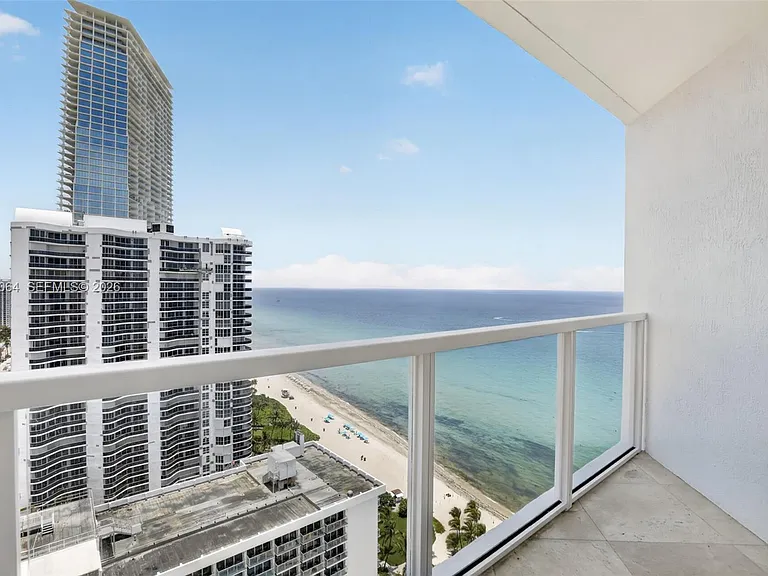 16699 Collins Ave #2404 — Photo 36