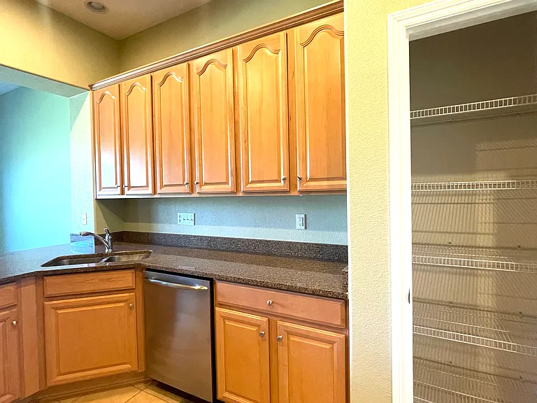 11877 E Maplewood Ave — Photo 8