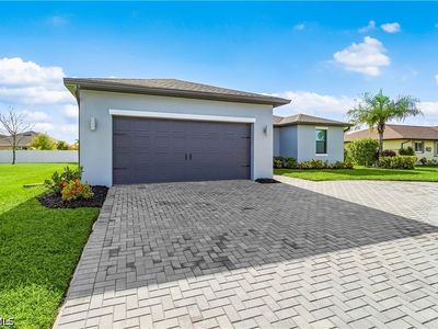 3235 Santa Barbara Blvd, Cape Coral, FL, 33914