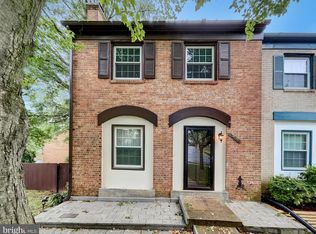 14849 Leicester Ct, Centreville, VA 20120