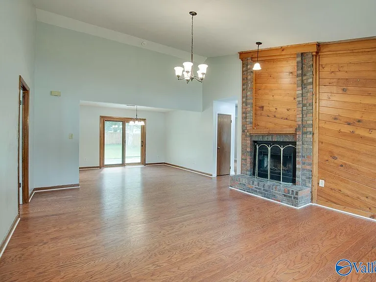 2010 Rangewood Cir SE — Photo 4