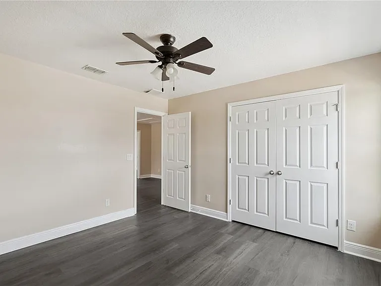 2227 Napone Ln — Photo 24