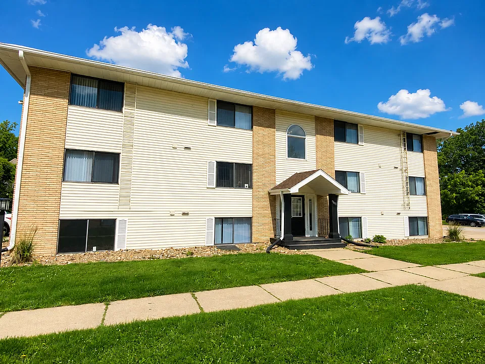 OakLee Apartments