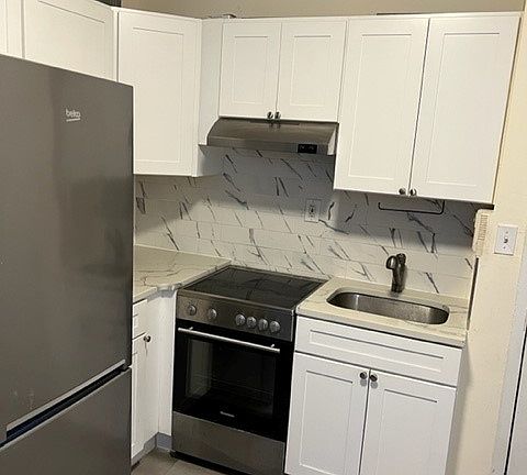 2nd image of 1372 1st Ave APT 5C