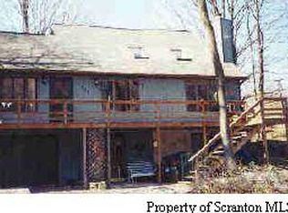 838 Wildwood Ter, Lake Ariel, PA 18436