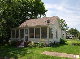 346 Johnson Ct, Canton, IL 61520